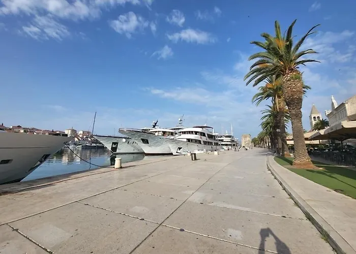 Apartamento Dragazzo Trogir